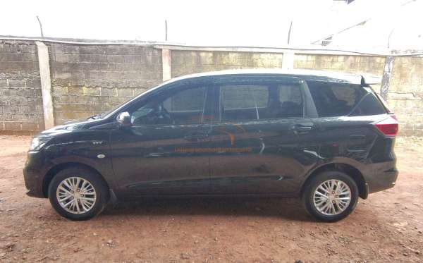 SUZUKI ERTIGA GL