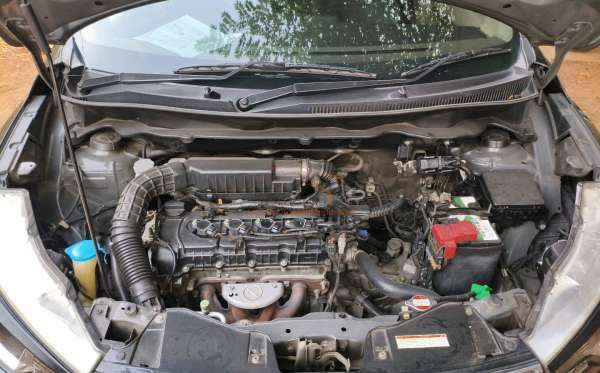 SUZUKI ERTIGA GL