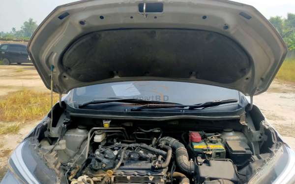 TOYOTA AVANZA 1.5 G