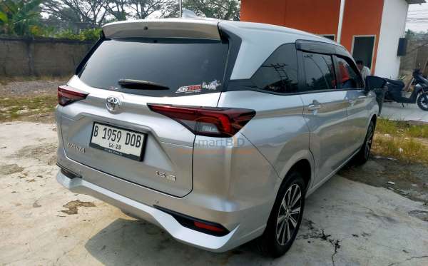 TOYOTA AVANZA 1.5 G