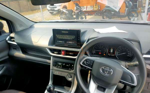 TOYOTA AVANZA 1.5 G
