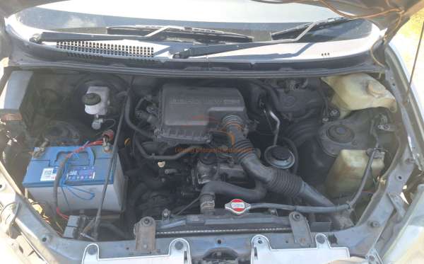 TOYOTA AVANZA