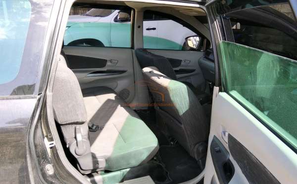 TOYOTA AVANZA 1.3 G