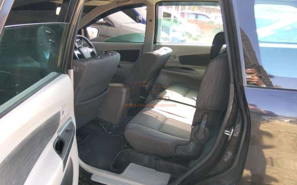 TOYOTA AVANZA 1.3 G