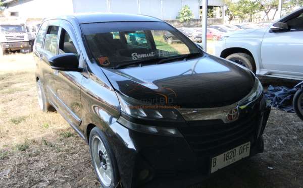 TOYOTA AVANZA 1.3 G