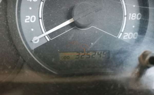TOYOTA INNOVA G