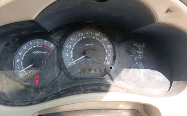 TOYOTA INNOVA