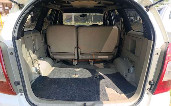 TOYOTA INNOVA