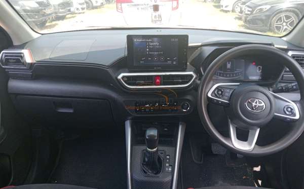TOYOTA  RAIZE  1.2 G