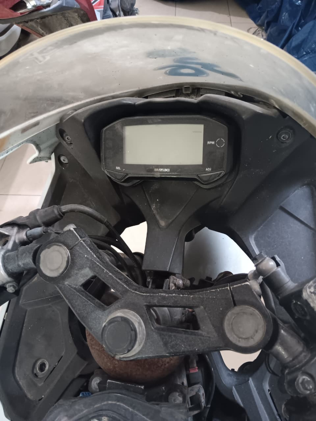 SUZUKI GSX R 150
