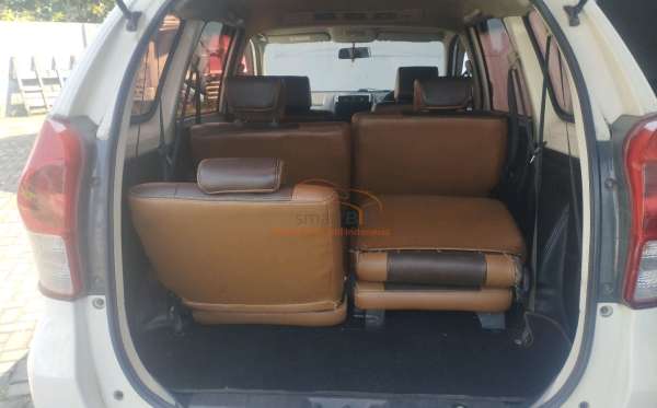 DAIHATSU XENIA 1.3 X