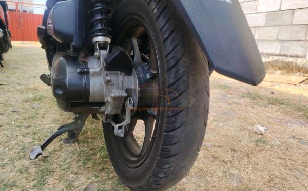 HONDA  BEAT