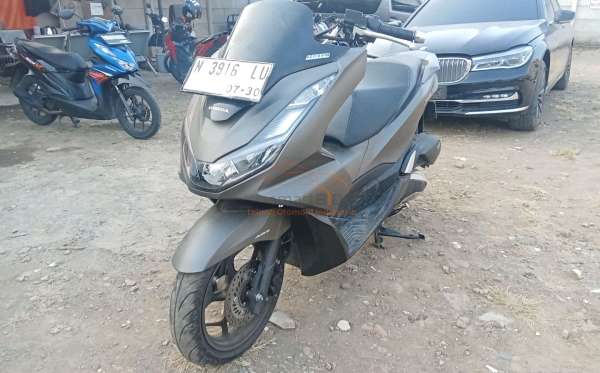 HONDA PCX 160