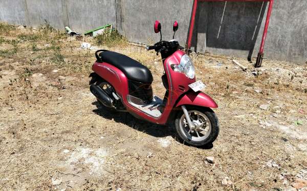 HONDA SCOOPY