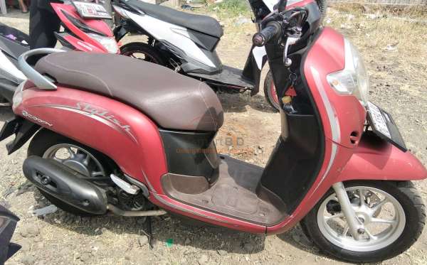 HONDA  SCOOPY