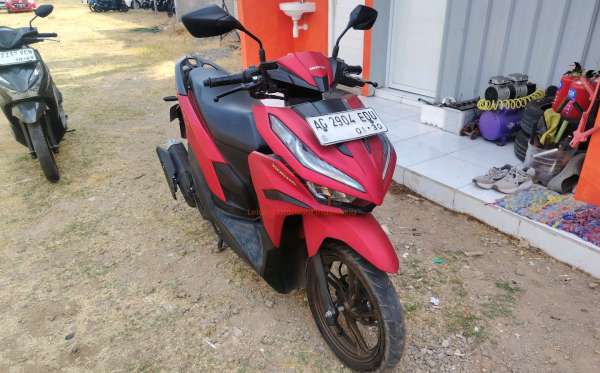 HONDA VARIO 125 ESP CBS ISS CW