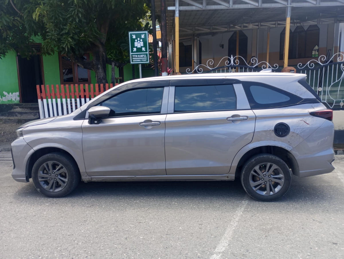 DAIHATSU XENIA  1.3 X