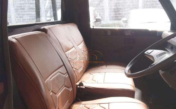 MITSUBISHI L300 PU FB-R (4X2)