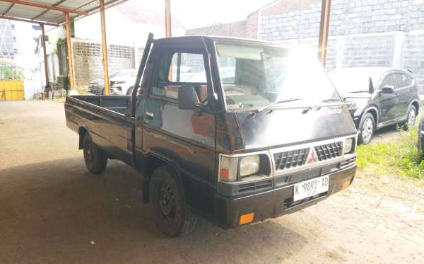 MITSUBISHI L300 PU FB-R (4X2)
