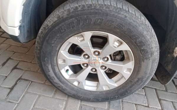 MITSUBISHI PAJERO SPORT