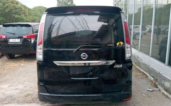 NISSAN SERENA HIGWAY STAR 2.0