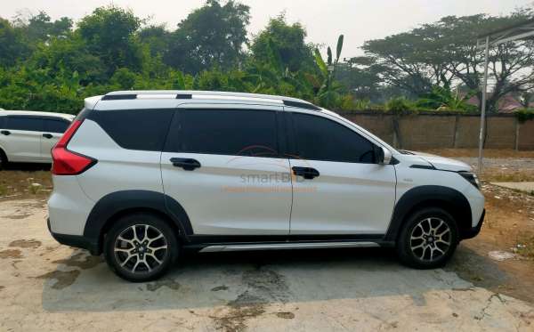 SUZUKI XL7