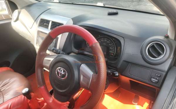 TOYOTA  AGYA  1.0 G