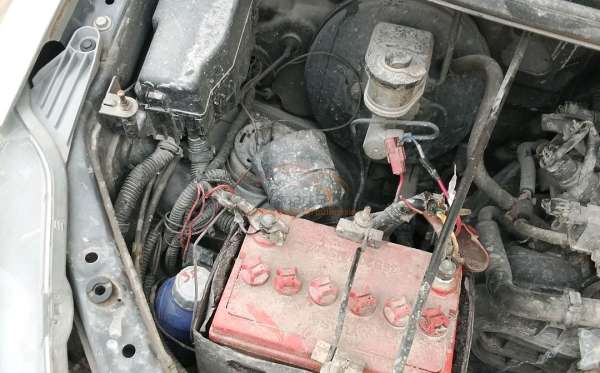 TOYOTA AVANZA