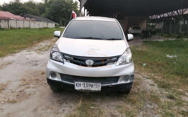 TOYOTA AVANZA