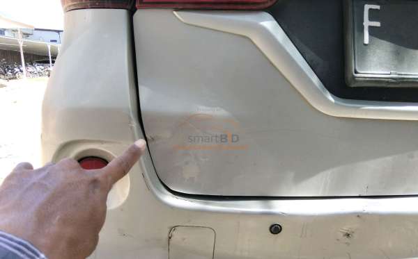 TOYOTA  AVANZA  VELOZ