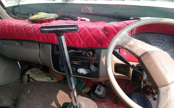 TOYOTA DYNA 110 ET
