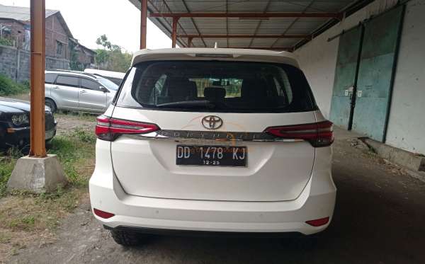 TOYOTA FORTUNER G 2.4