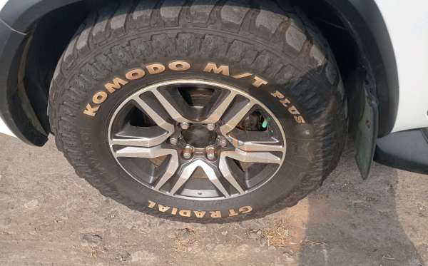 TOYOTA FORTUNER G 2.4