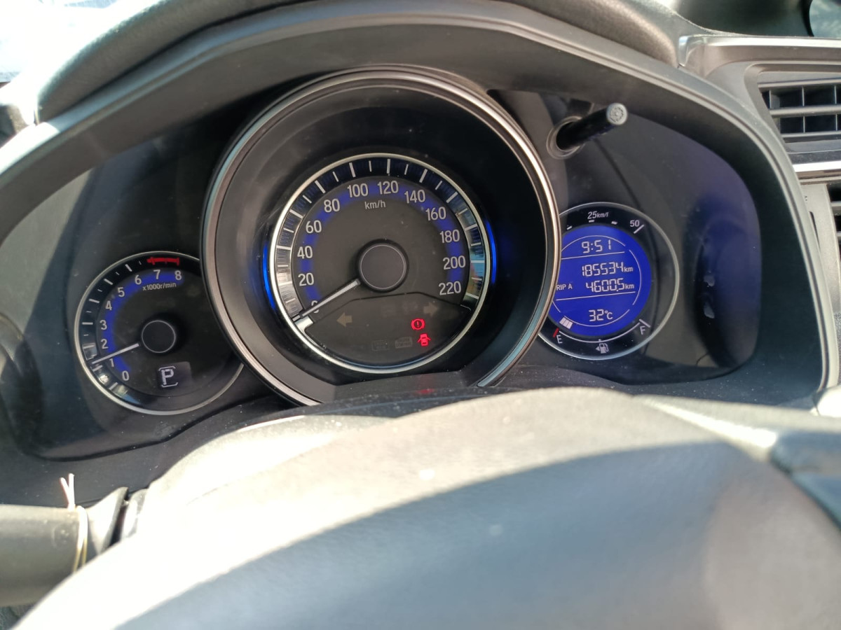 HONDA  JAZZ  GK5 1.5 RS