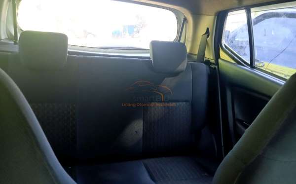 DAIHATSU AYLA 1.2R