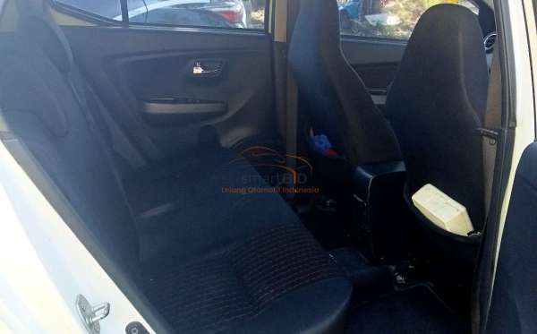 DAIHATSU AYLA 1.2R