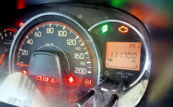 DAIHATSU AYLA 1.2R
