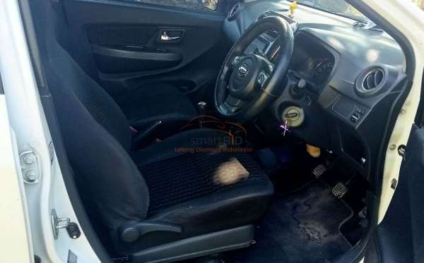 DAIHATSU AYLA 1.2R