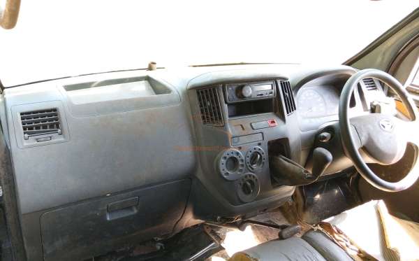 DAIHATSU GRAN MAX
