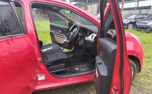 DAIHATSU SIGRA