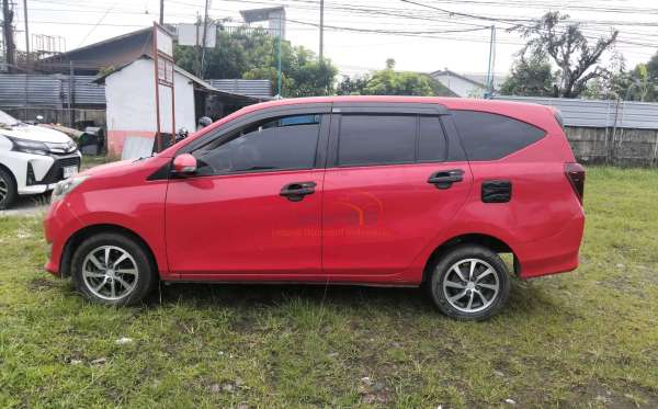 DAIHATSU SIGRA