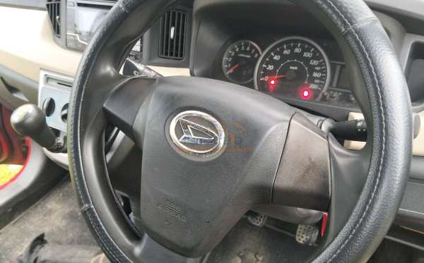 DAIHATSU SIGRA