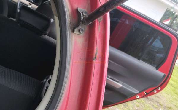 DAIHATSU SIGRA