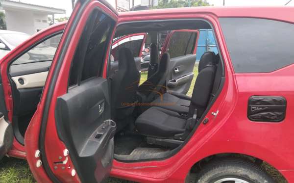 DAIHATSU SIGRA