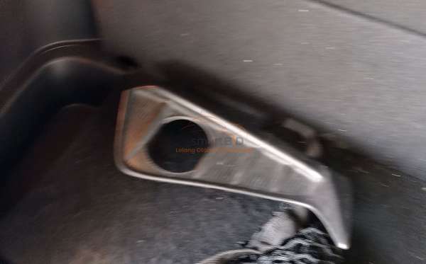 DAIHATSU XENIA
