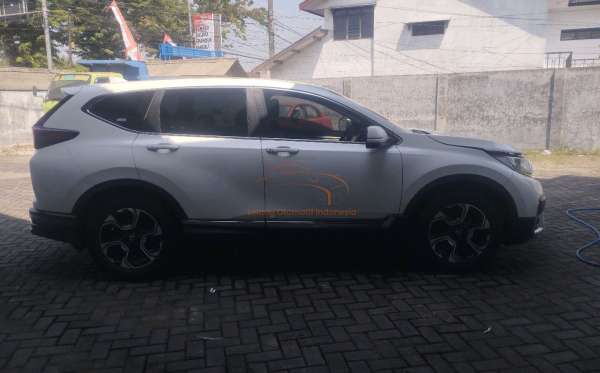 HONDA CR-V 2.0 CVT CKD