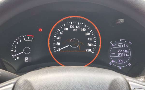 HONDA HRV 1.5 E CVT