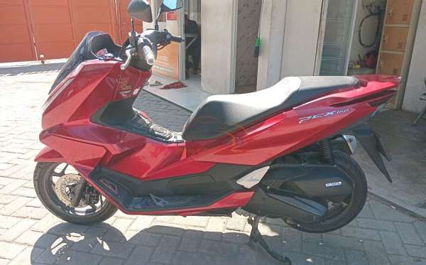 HONDA PCX 160