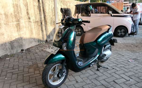 HONDA SCOOPY
