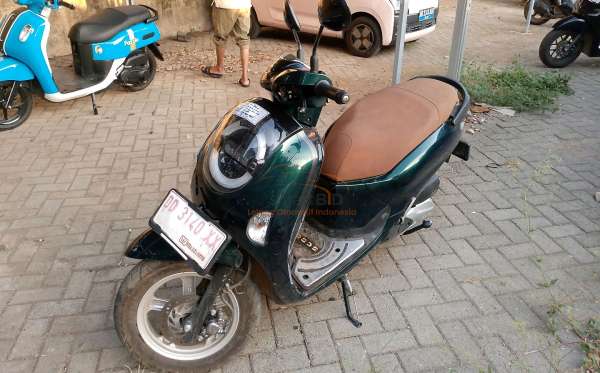 HONDA  SCOOPY